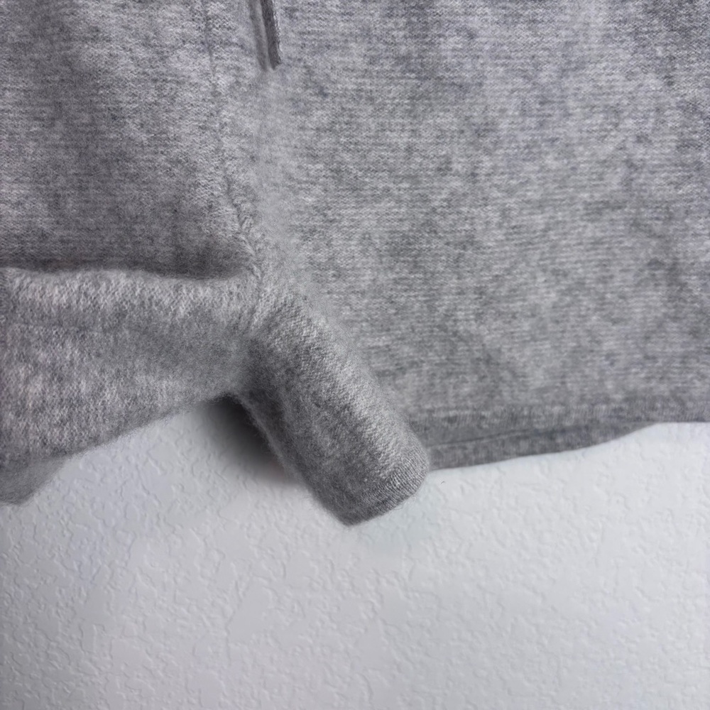 Neiman Marcus Heathered Gray Cashmere Shorts Women’s XL Comfort Luxury - Picture 3 of 9